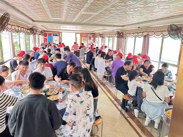 www.17c.com91嫩草520清遠一日遊